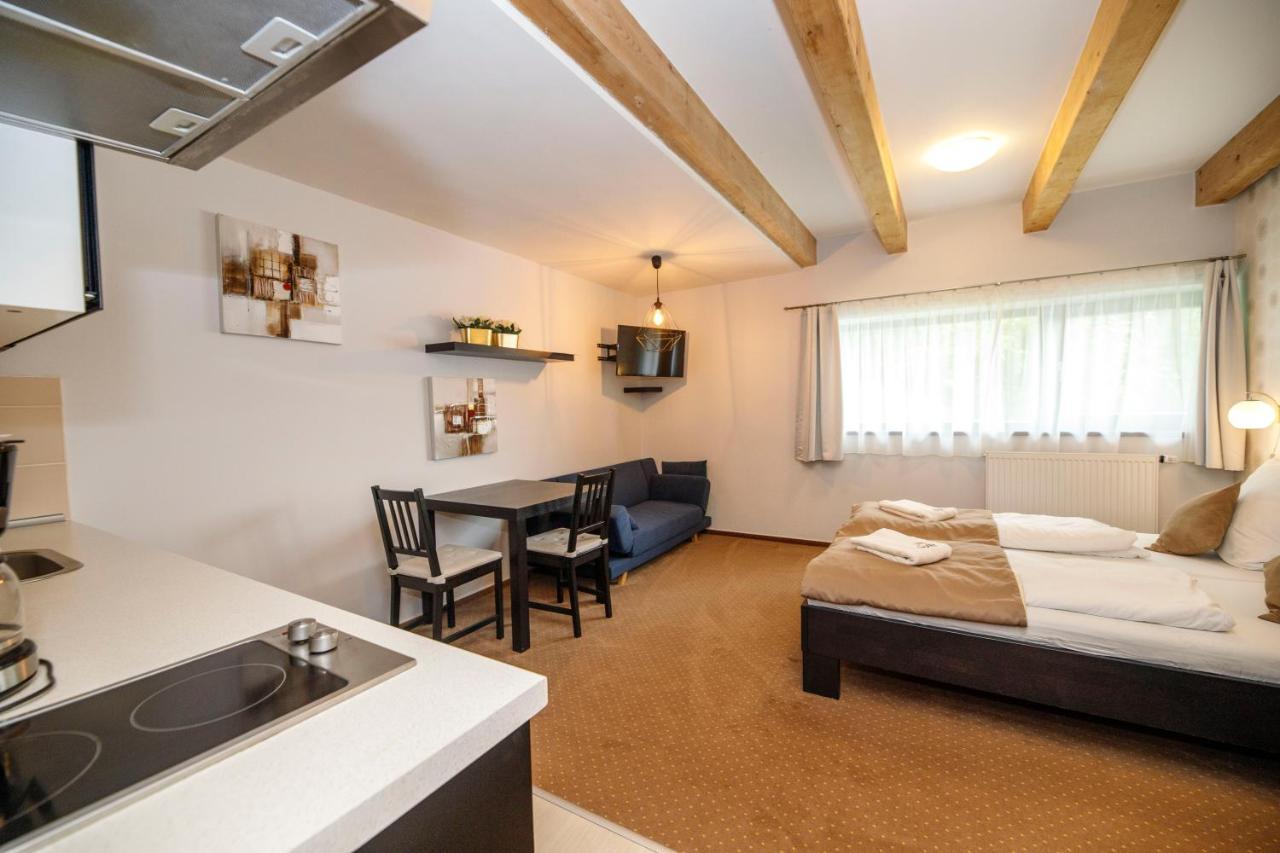 Apartmany Bella Vista Lipno Frydava ภายนอก รูปภาพ