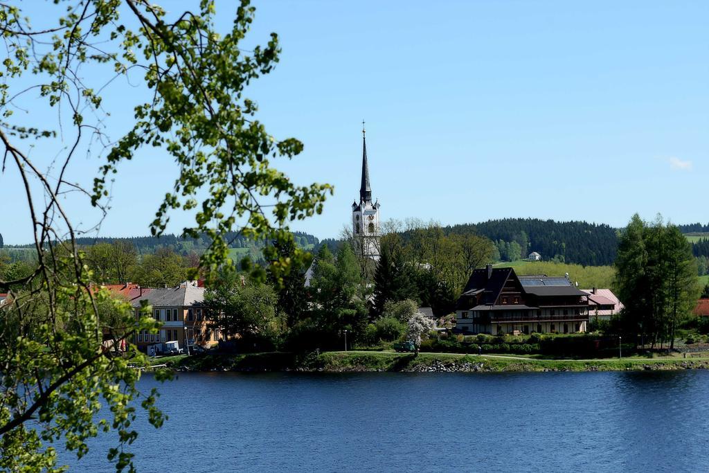 Apartmany Bella Vista Lipno Frydava ภายนอก รูปภาพ